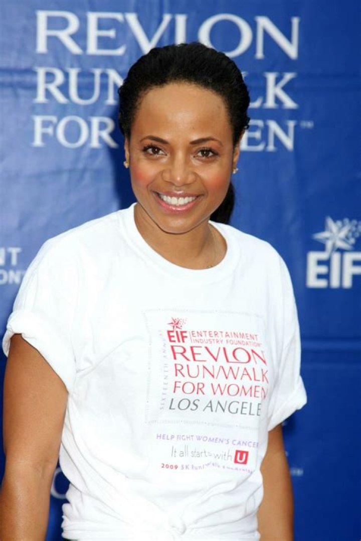 Gina Ravera: Exploring Her Noted Contributions and Public Interest